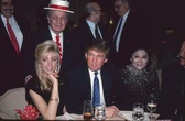 Donald Trump e Imelda Marcos: los zapatos de Oxford que le unen a la mariposa de hierro