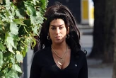 Amy Winehouse, la leyenda del soul fallecida hace 15 años que sigue haciendo millonarios a sus padres