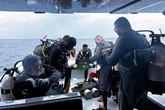 Muere por síndrome de descompresión un buceador militar de las Maldivas que buscaba los cuerpos de los cuatro italianos desaparecidos