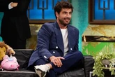 Maxi Iglesias reaparece y se confiesa en La Revuelta tras conocerse su romance con Aitana Sánchez-Gijón: "Yo soy muy pasional, lo reconozco"