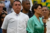 Quiebre en el "clan Bolsonaro": tras pelea con el candidato presidencial, Michelle deja de seguir en redes sociales a los hijos del ex presidente