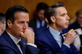 Dos senadores republicanos de EEUU piden frenar la compra de Webster por Santander porque España no es "un aliado confiable"