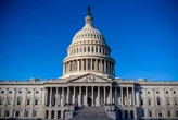 El Senado de Estados Unidos vota por primera vez a favor de detener la guerra de Irán