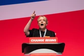 Sharon Graham calls on Starmer and Rayner to ‘sort out’ bin strikes