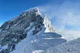 Everest guide defends controversial use of xenon in record climbs