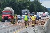 Hot dog spill shuts down Pennsylvania highway