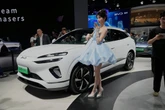 Chinese car makers’ shares plummet as price war heats up