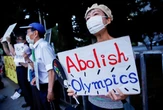Tokyo Olympics: cases exceed 10 000 as PM reviews restrictions