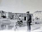 Twitter helps identify Edwardian family from photo negatives in attic