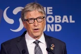 Bill Gates pledges his remaining fortune to the Gates Foundation, which will close in 20 years