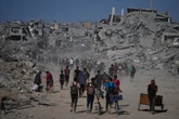 Gaza left in environmental freefall after war, report says