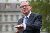 Trump guru offers blunt advice to workers going without paychecks