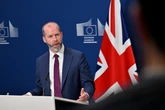 Reynolds mocks Farage’s coal mines plan as an ‘absolute parody’