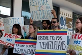 Supreme Court lets Trump strip protections for 350,000 Venezuelans