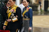 Thailand’s king makes historic first visit to China