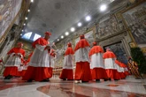 Smuggled letters to ringing bells: How conclave changed over centuries
