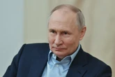Ukraine live: Putin and Trump negotiate prisoner exchange, says Russia