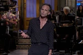 Walton Goggins reacts to mean sex symbol headlines on SNL