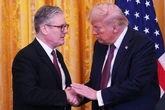 Starmer urges free trade in first call with Trump after US tariffs