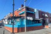 Black pudding baps and Belinda Carlisle: Inside UK’s first Reform pub