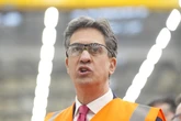 Solar panels on all new UK homes by 2027 under new Labour plan