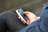 Samsung says goodbye to texting app, advises users to switch to Google