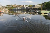 UK to see off bank holiday rain with temperatures to soar up to 25C