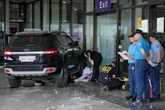 Girl, 4, among dead after vehicle crashes into Manila airport entrance