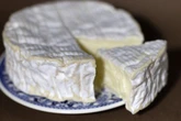 Cheese and sausages could become cheaper under new EU deal