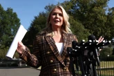 Leavitt dodges question on whether ERs should check migration status