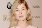Rosamund Pike reveals terrifying moment she was mugged for her phone