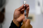 US pediatricians contradict government over Covid vaccine advice