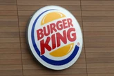 A brawl erupted in Burger King after content creators started filming