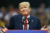 Trump promotes Jamie Dimon interview after he predicts recession