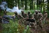 1,000 UK staff cut from key Ukraine troop training programme