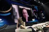Elon Musk vows nationwide self-driving cars despite safety concerns