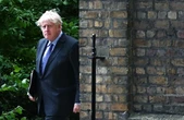 Brexit news live: PM says UK must end ‘restrictive regulation’
