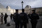 New security measures to be installed at the Louvre after heist
