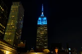 Stuck elevator leaves Empire State Building tour guide with PTSD: suit