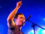 UB40 replace Duncan Campbell with Matt Doyle as lead singer