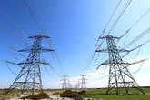 Thousands living near new pylons to save £250 on energy bills