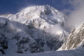 Skier dies following avalanche on mountain