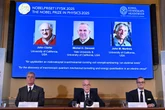 Scientists in US awarded the prestigious Nobel Prize in Physics