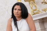 Stephen Miller’s wife brags about him being a ‘sexual matador’