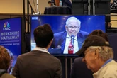 Warren Buffett says he will retire at the end of the year