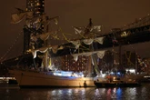 Brooklyn Bridge suffered no significant structural damage after crash