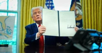 Trump Signs Orders Punishing Those Who Opposed His 2020 Election Lies