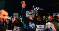 Trump Backs a Longshoremen’s Union That Supported Him