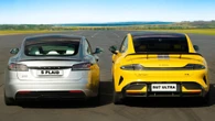 There’s A Surprise Twist To This 2,533 HP Xiaomi Ultra Vs Tesla Plaid Drag Race