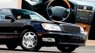 This 1,500-Mile Lexus LS400 Never Learned How To Spy On You